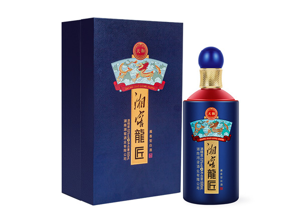洛阳回收湘窖龍匠天和酱香型53度白酒上门收购湘窖酒龙匠天和礼盒装
